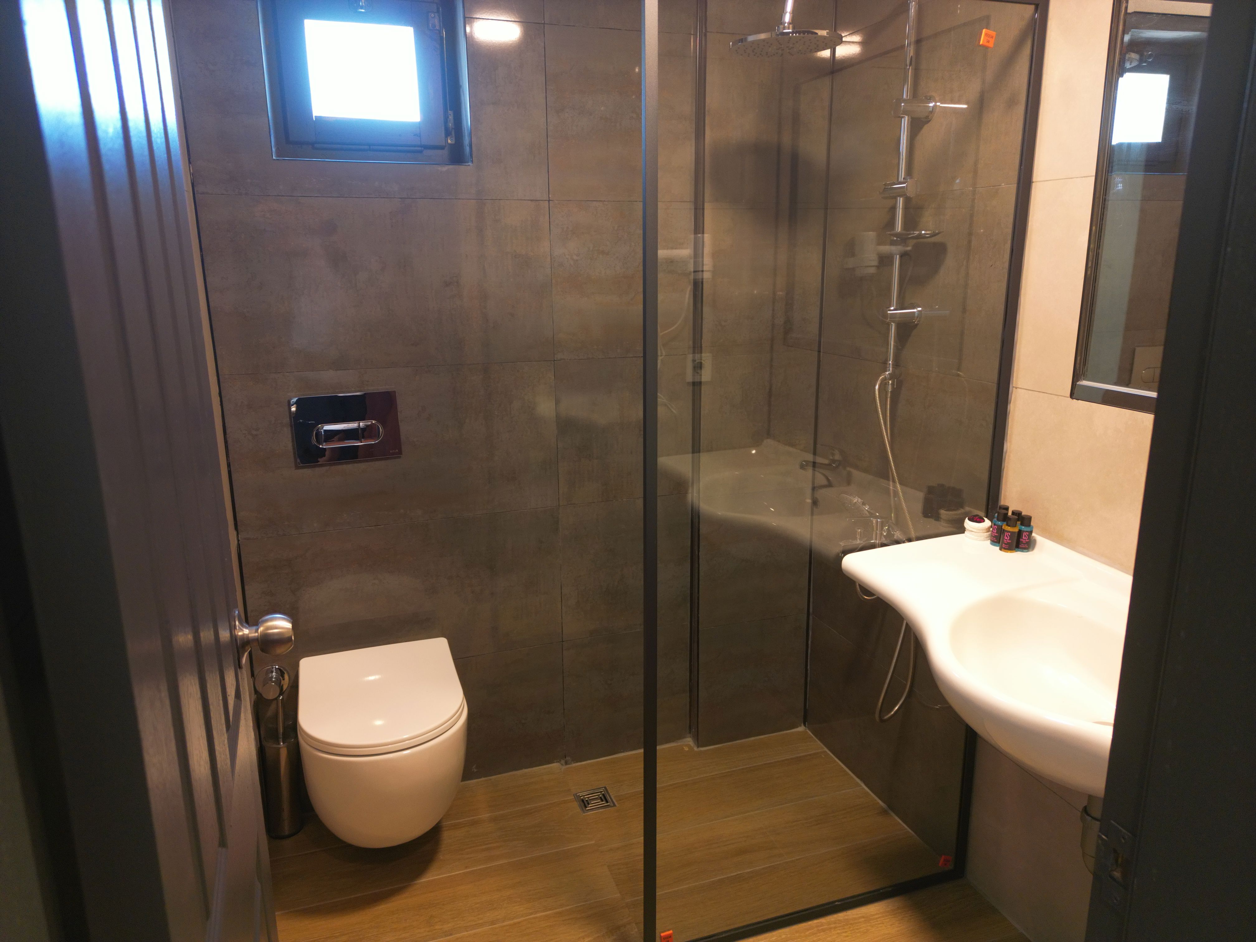 Lemas Suite Hotel