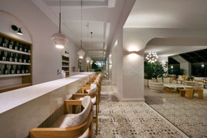 Hemera Bar & Restaurant