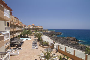 Dorado Suites Hotel