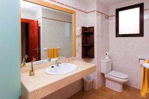 Woonvoorbeeld 2 persoons-standaardkamer met zeezicht''