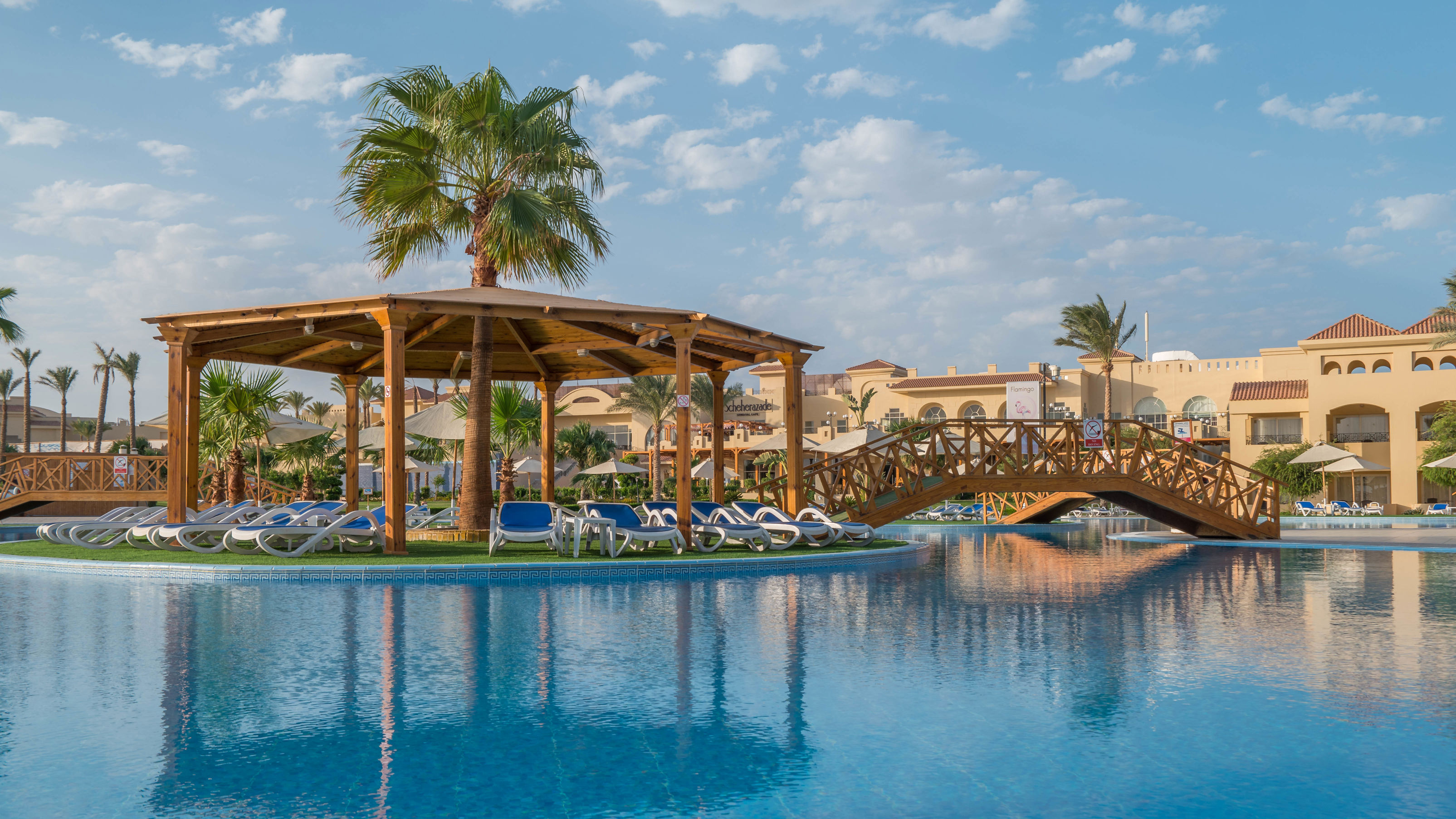 Cleopatra Luxury Resort