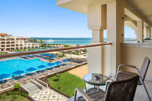 Woonvoorbeeld deluxekamer zeezicht