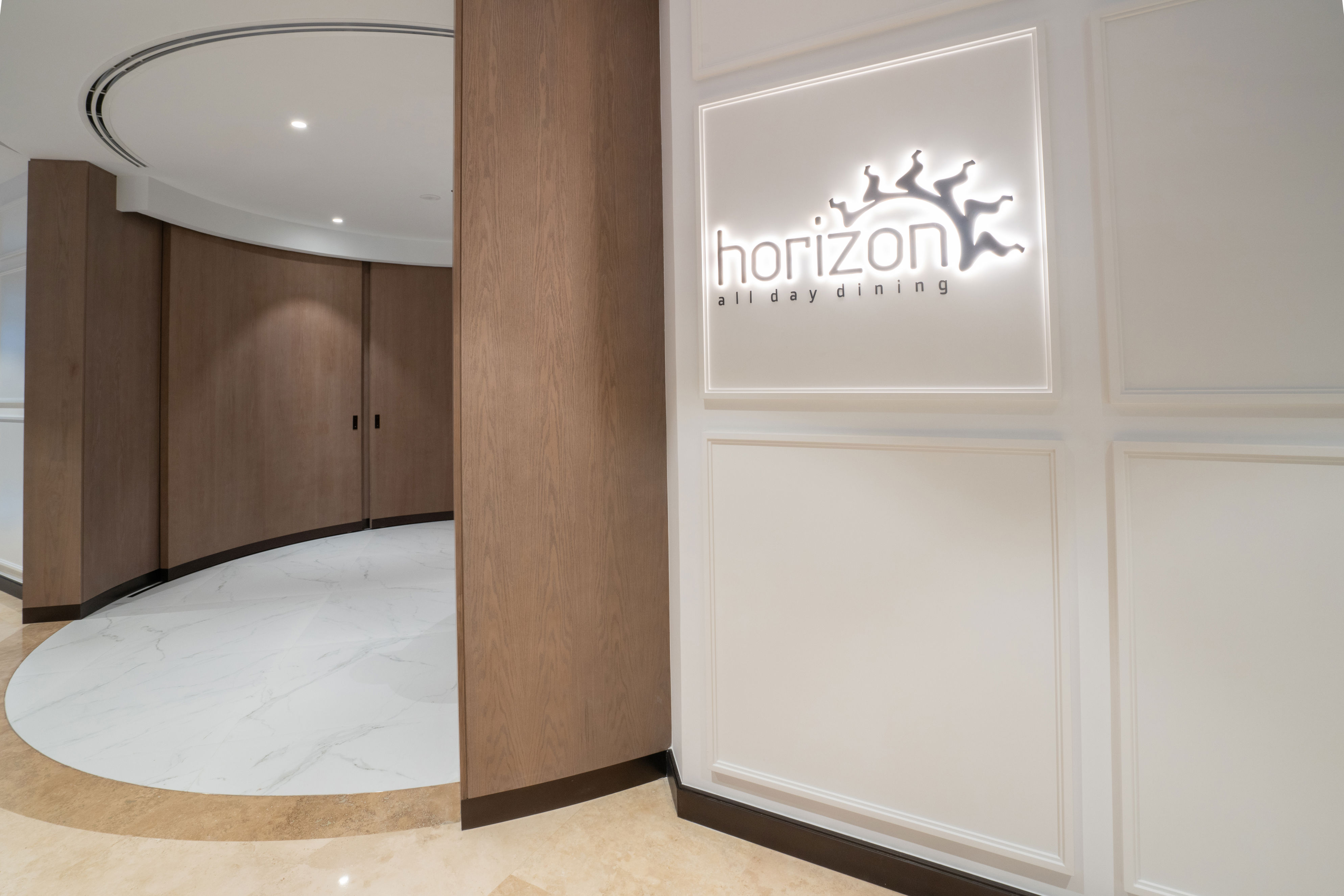 Amwaj Rotana