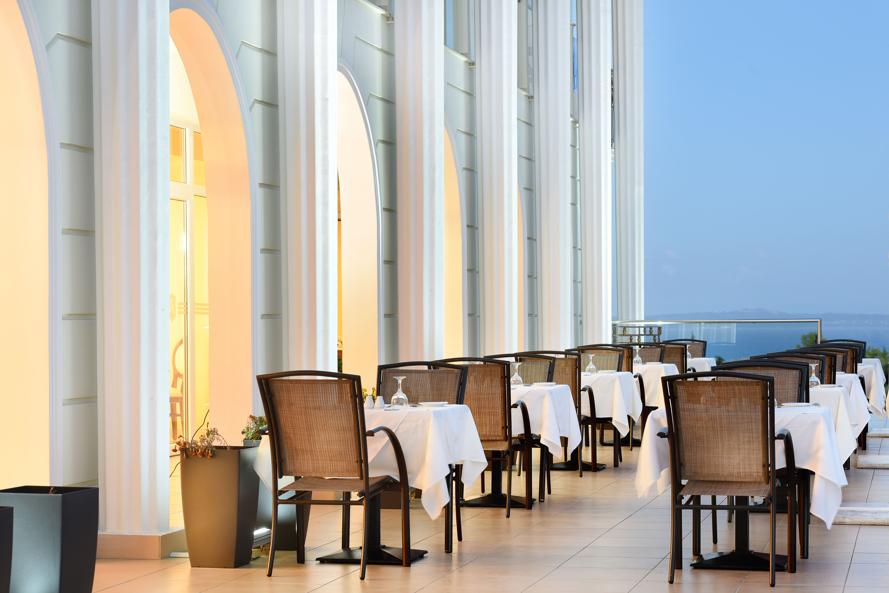 Avalon Hotel