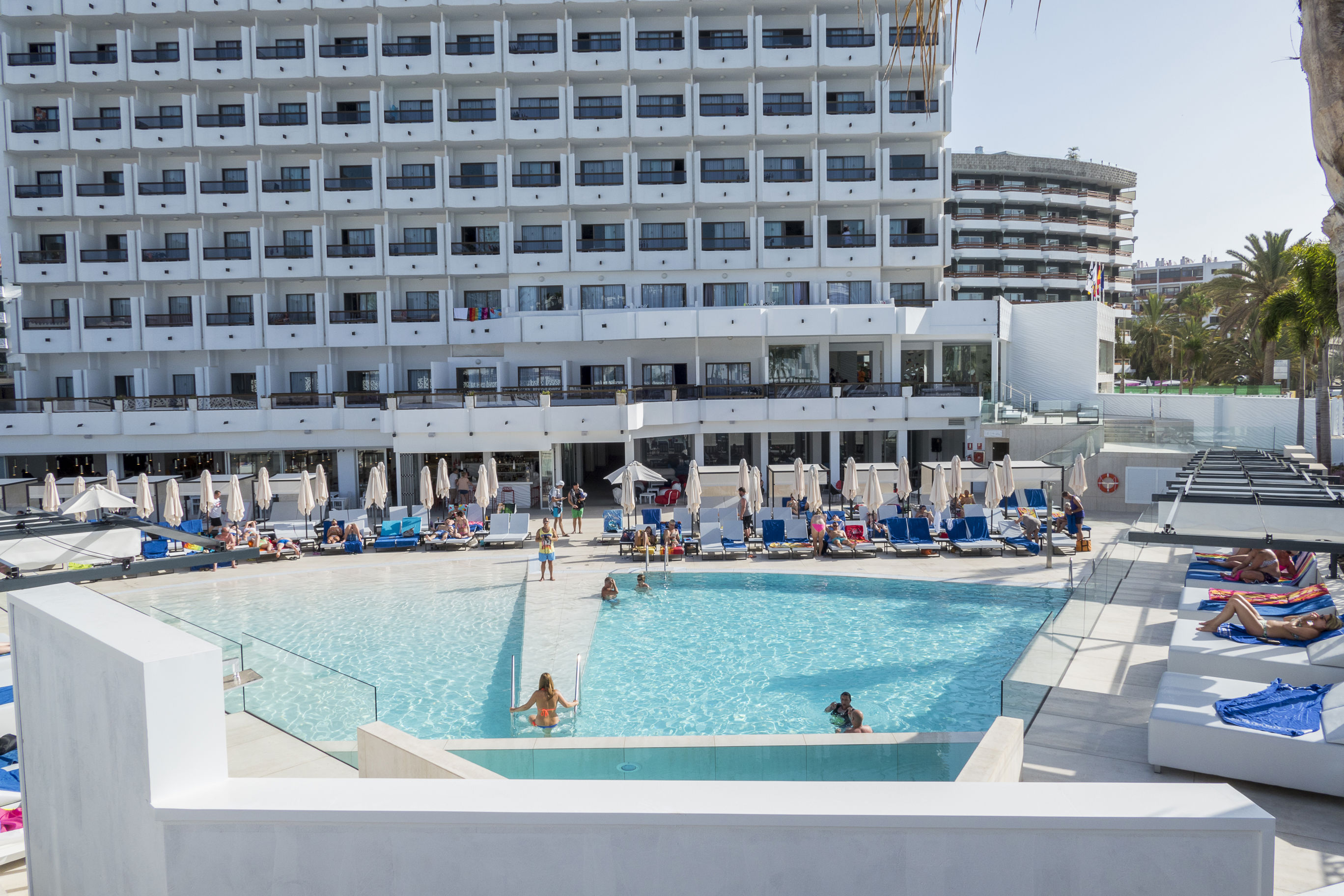 Caserio Hotel