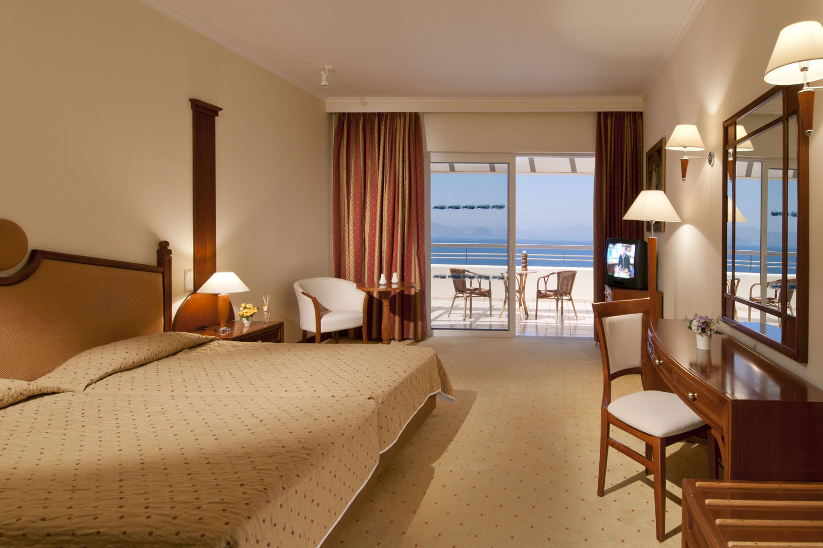 Kipriotis Panorama Hotel en Suites