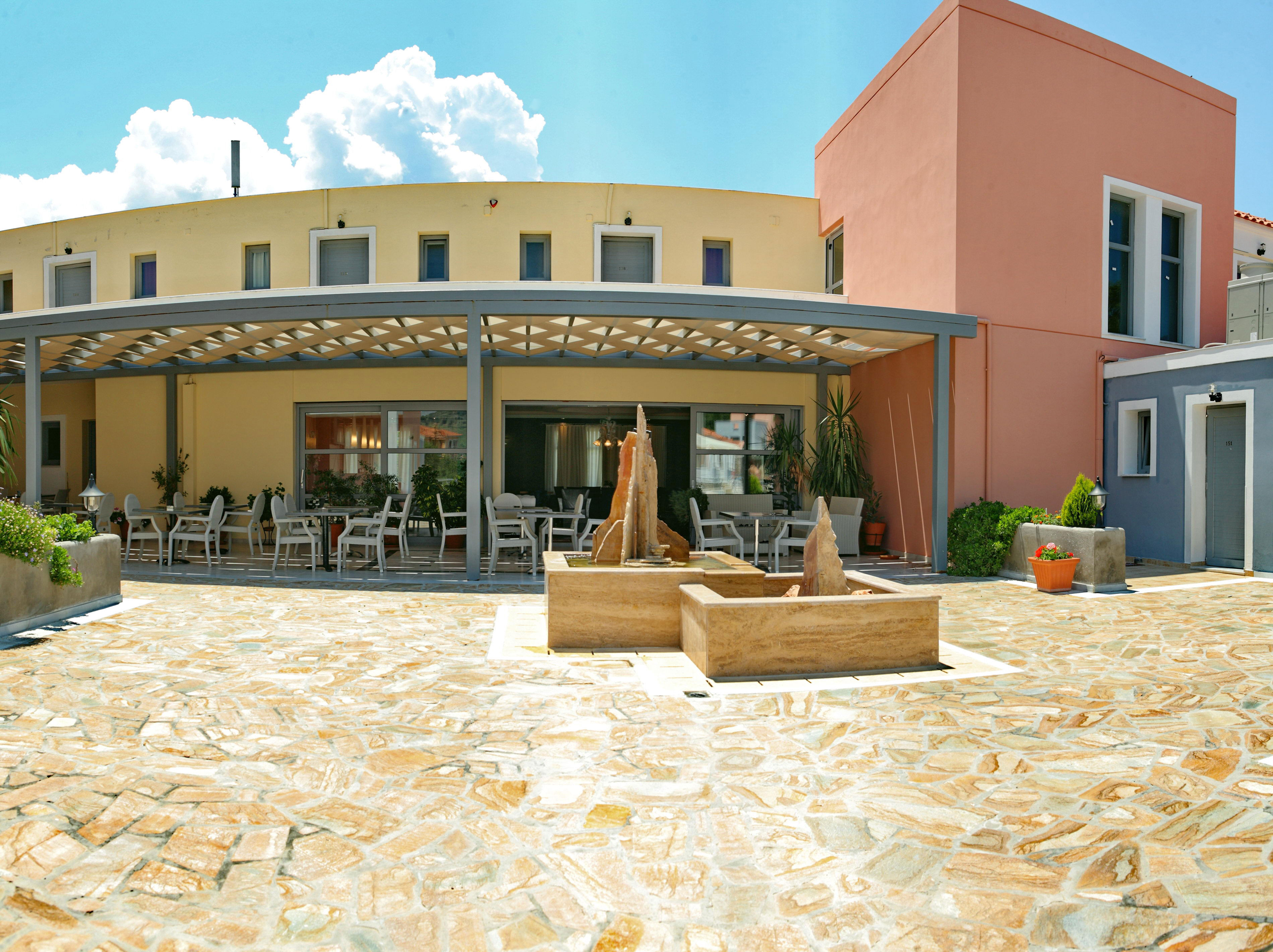 Theofilos Superior Hotel