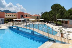 Theofilos Superior Hotel