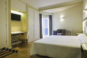 Torreblanca Hotel