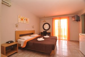 Nefeli Hotel