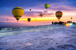 Ballonvaart zonsopgang in Pamukkale-kalkterassen