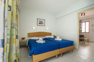 Erato Aparthotel