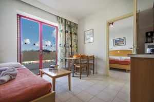Erato Aparthotel