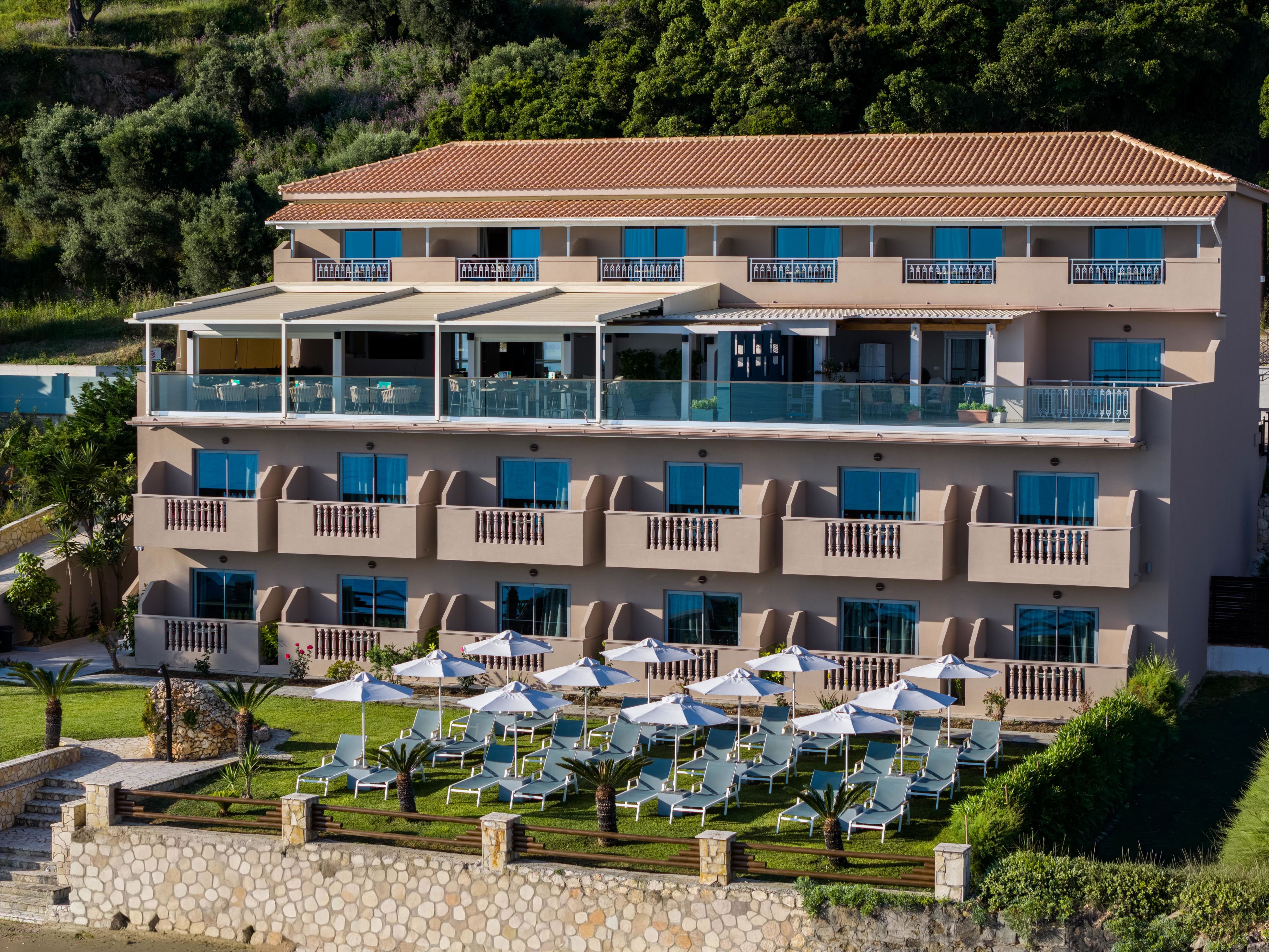 Anemona Beach