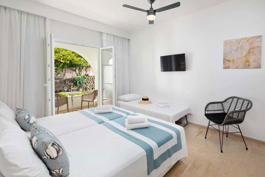 Iliada Beach Hotel