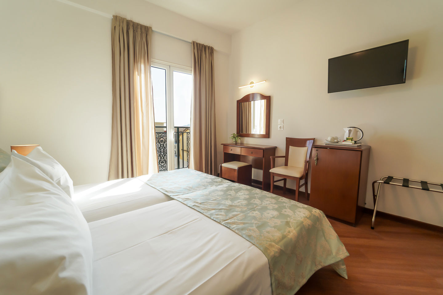 Diana Hotel