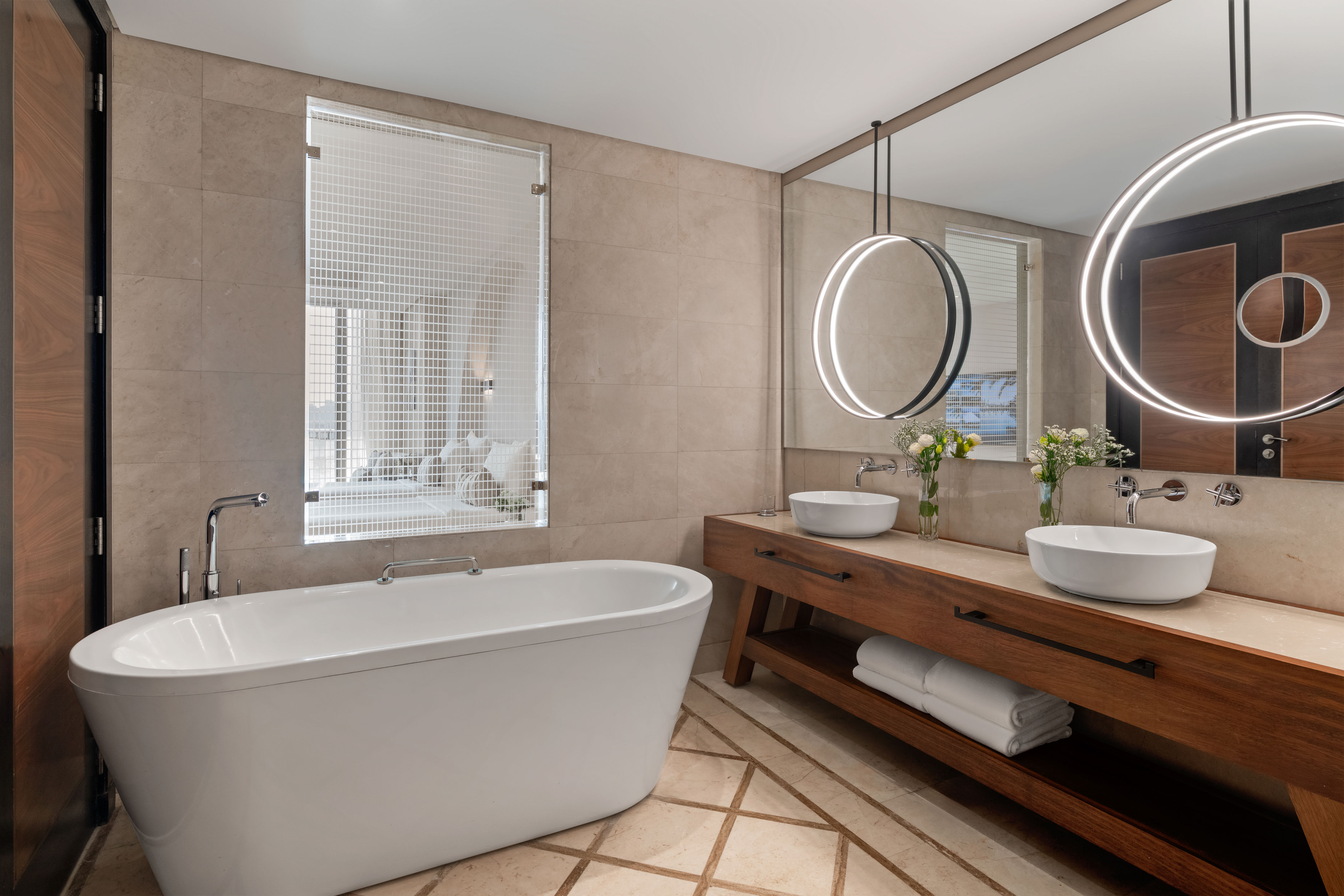 Rixos the Palm Dubai Hotel & Suites
