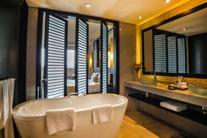 Rixos the Palm Dubai Hotel & Suites