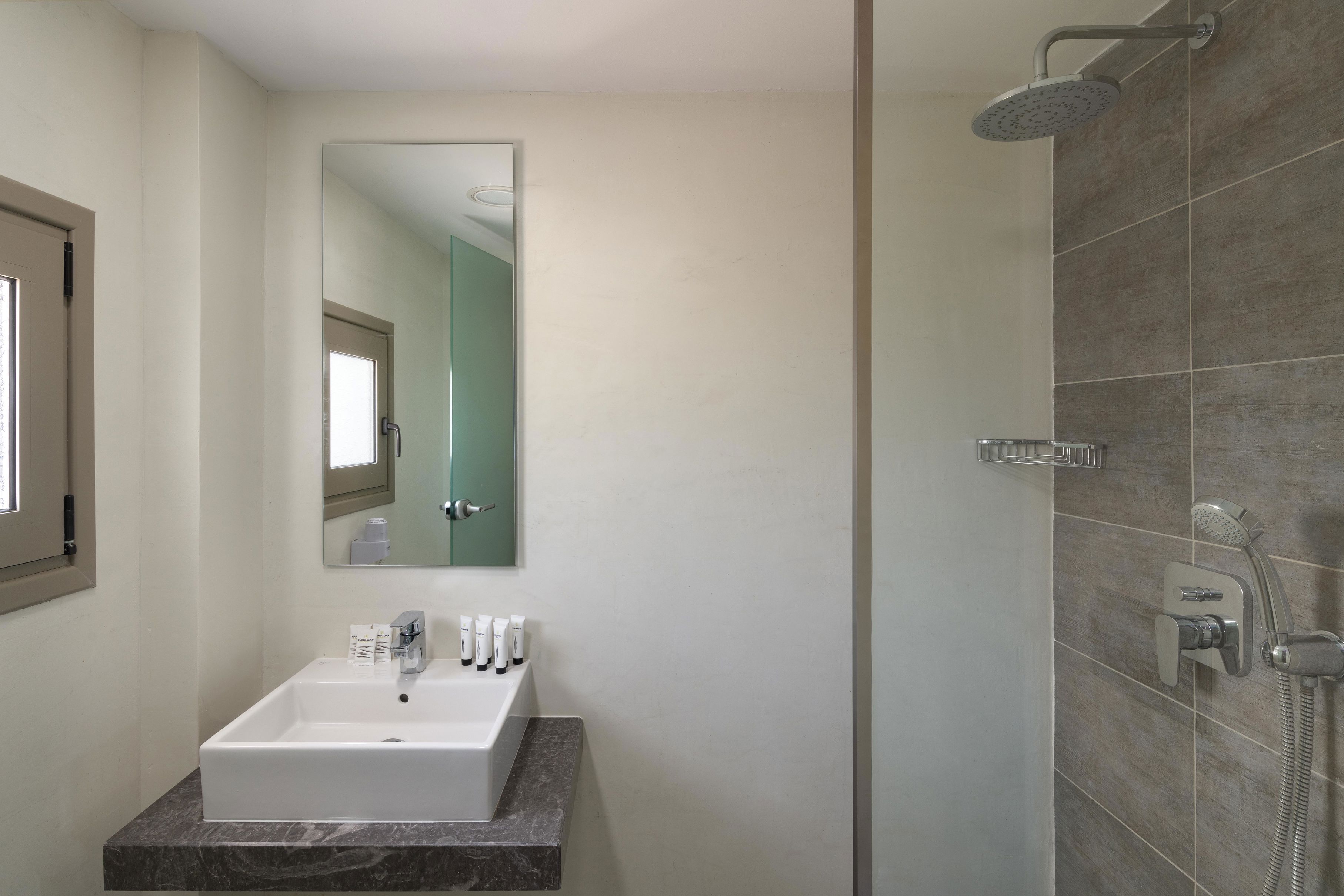 Virginia Family Resort (voorheen Virginia Hotel)