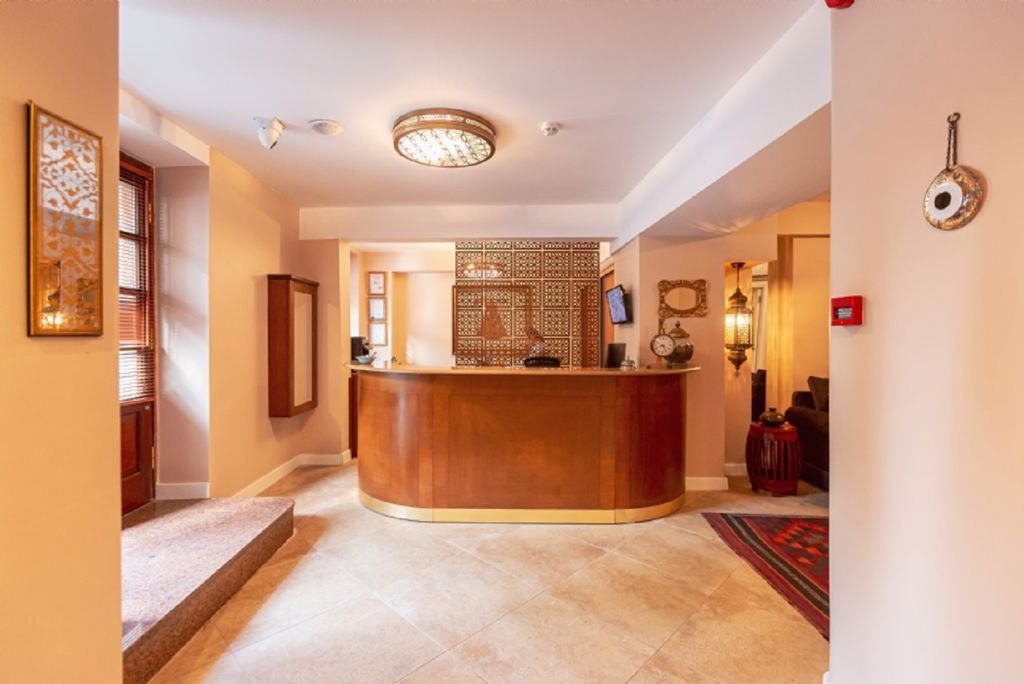 Celal Sultan Hotel