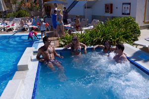 Broncemar Beach