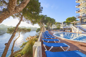 Cala Ferrera Hotel