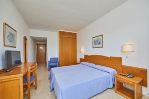 Cala Ferrera Hotel