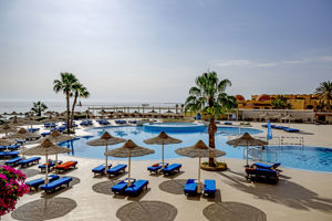 Blue Reef Hotel & Resort