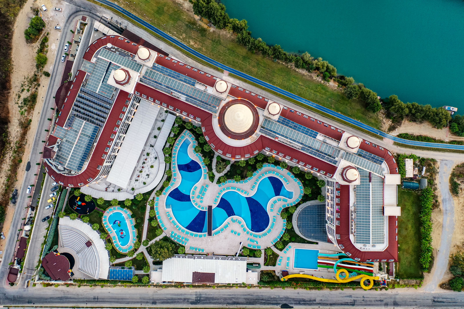 Diamond Premium Hotel & Spa slide 2