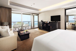 Double-Six Luxury Hotel
