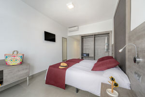 Woonvoorbeeld superiorkamer met zeezicht