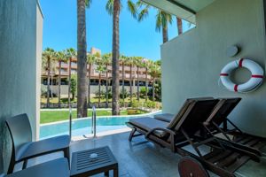 Woonvoorbeeld Superiorkamer Swim-up