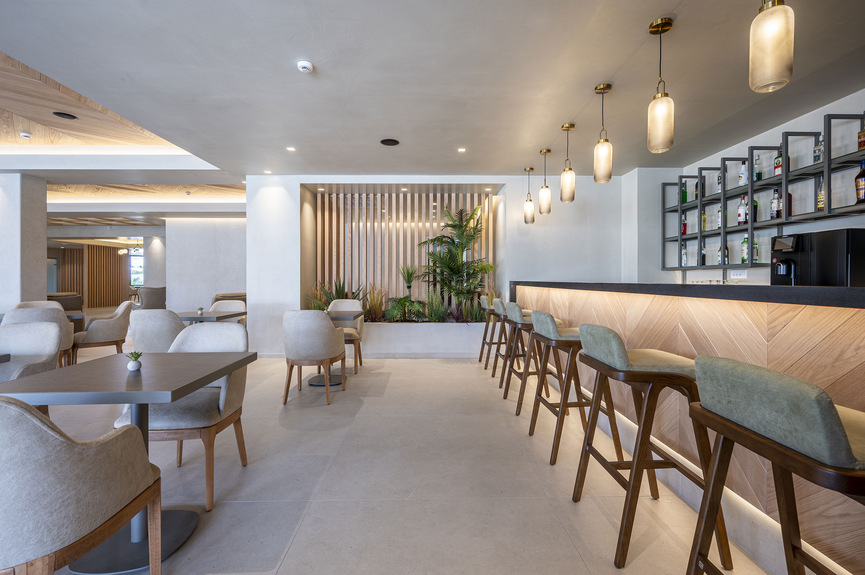 Apollon Hotel