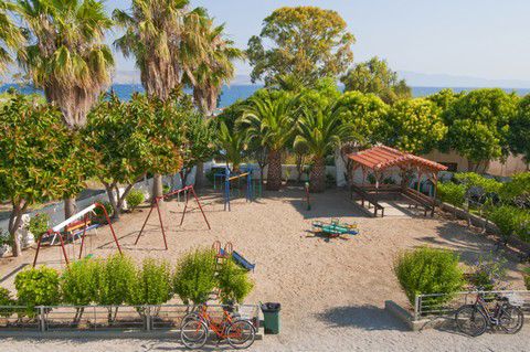 Alexandra Beach Aparthotel