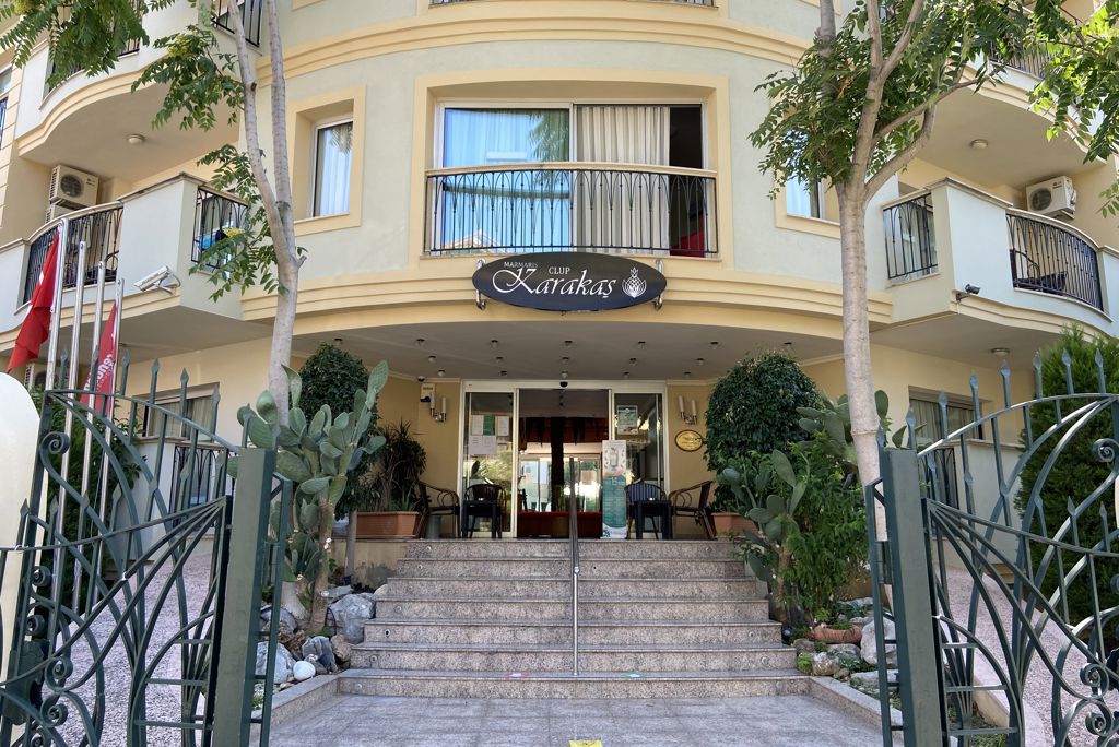 Club Karakas