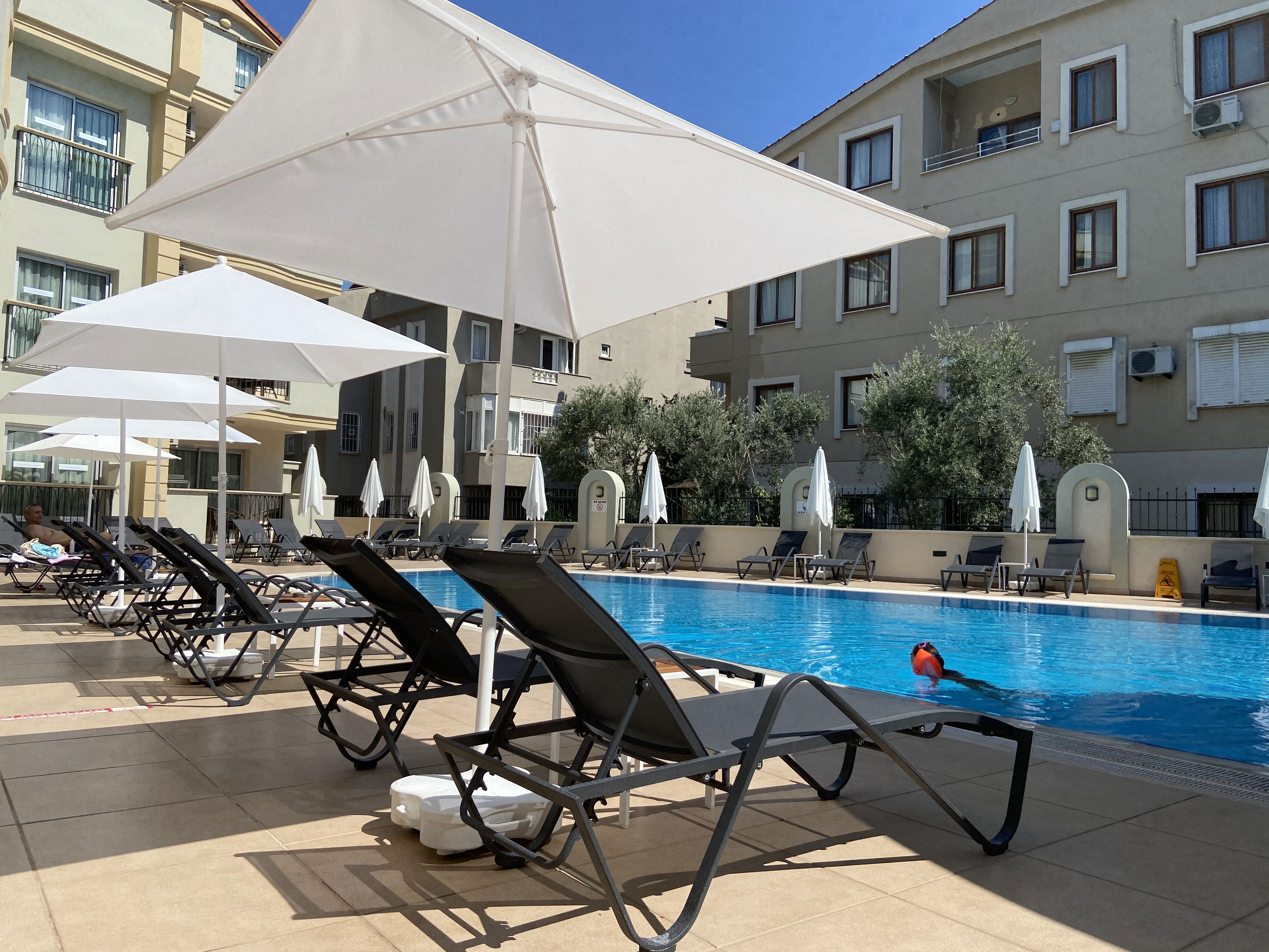 Club Karakas - billede 4