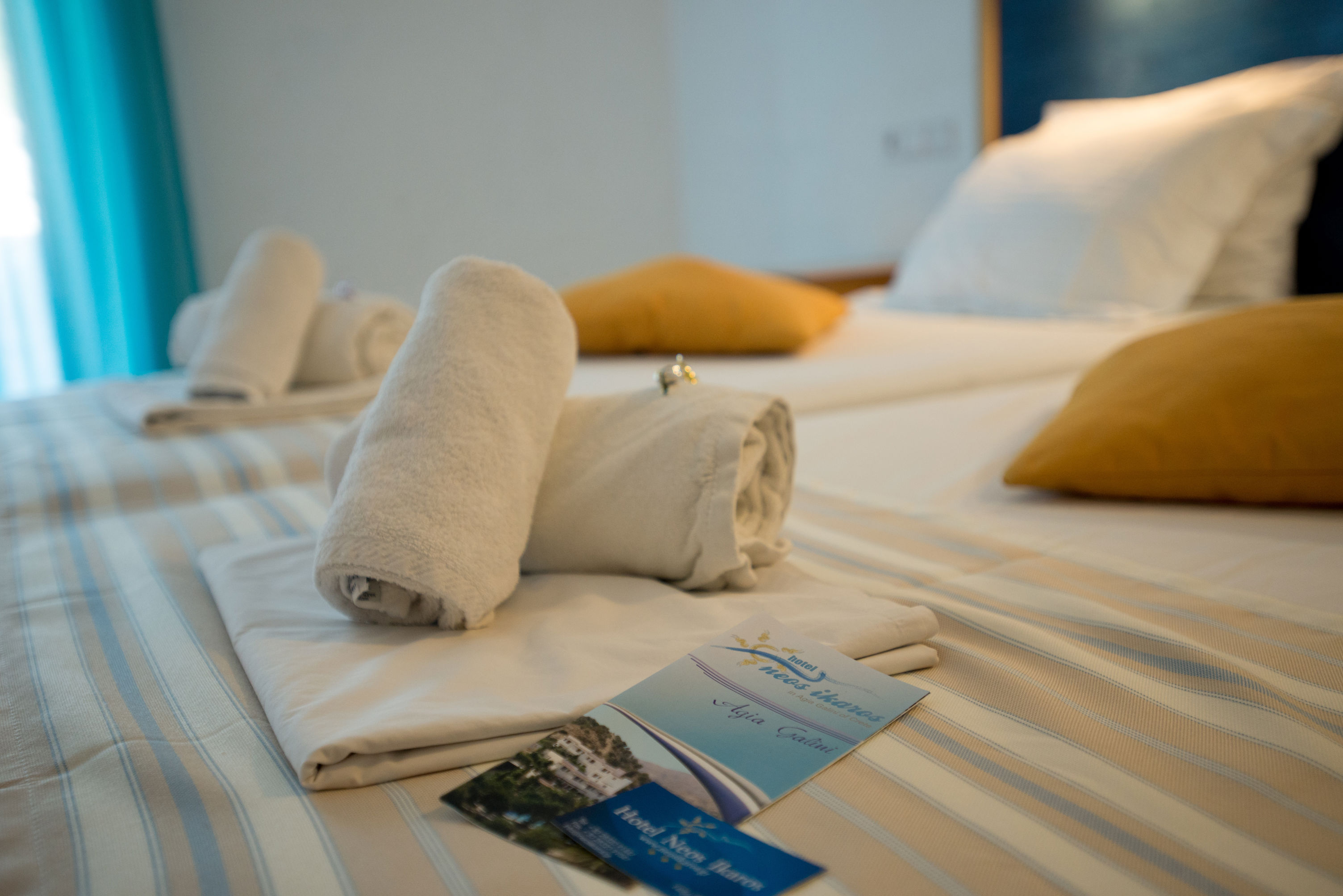 Neos Ikaros
