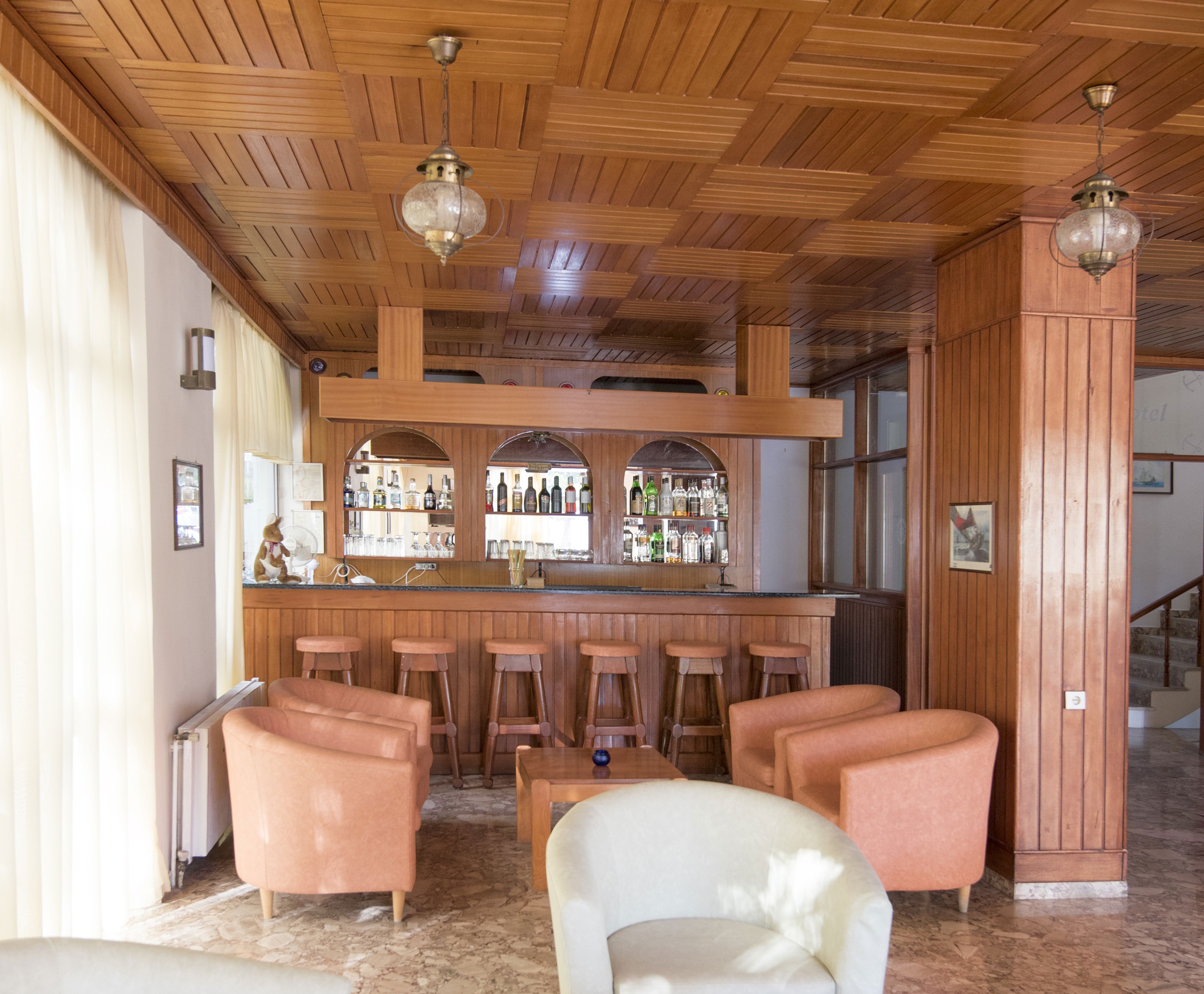 Captain's Hotel