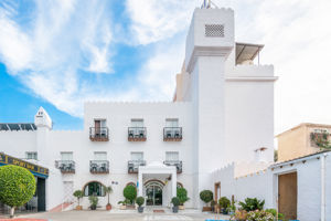 Nerja Club Spa & By Dorobe