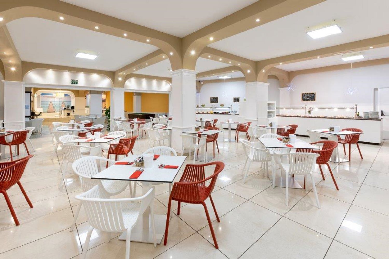 Dragos del Sur Aparthotel