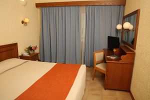 Hermes Hotel