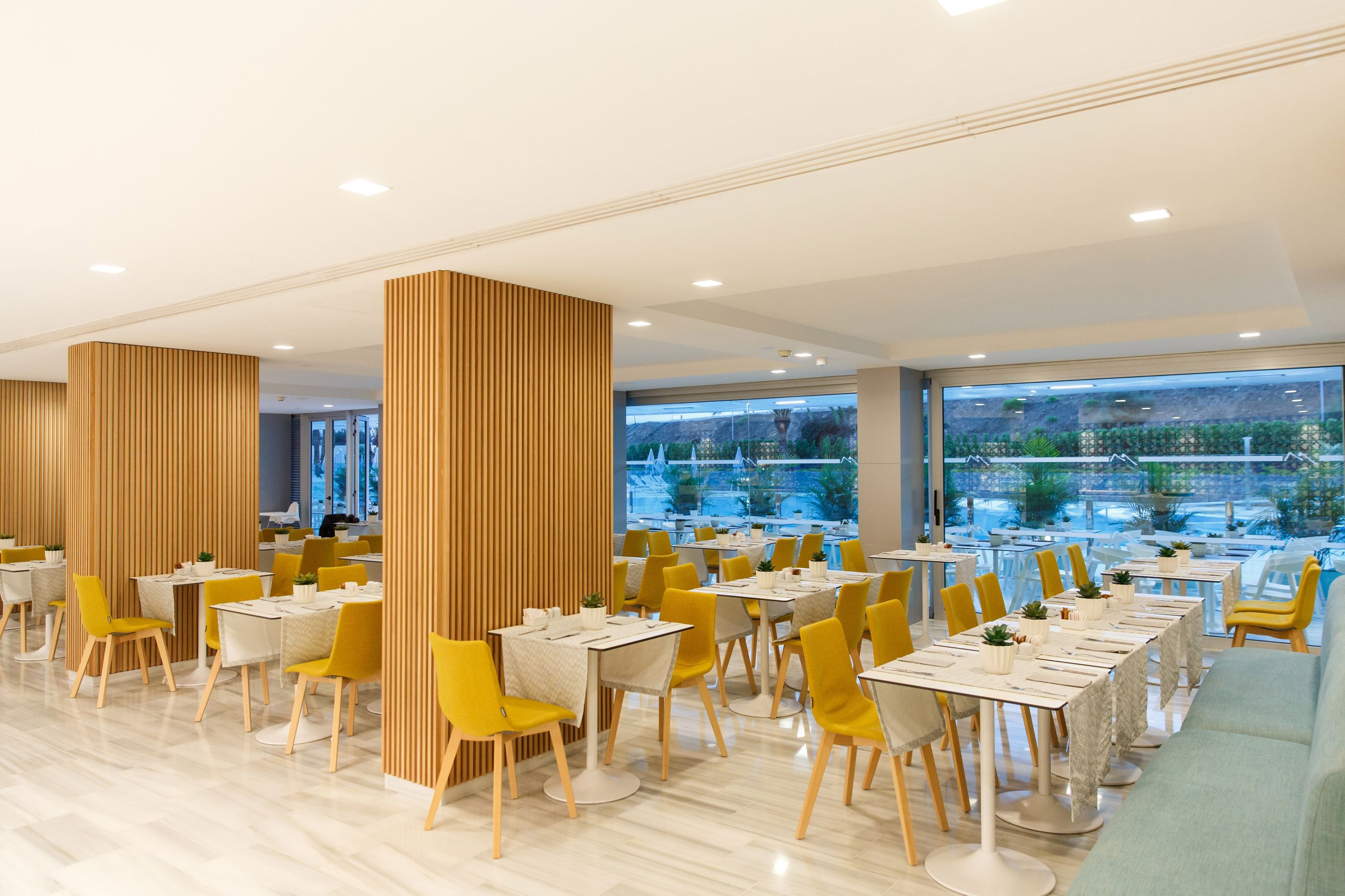 Santa Monica Suites Hotel