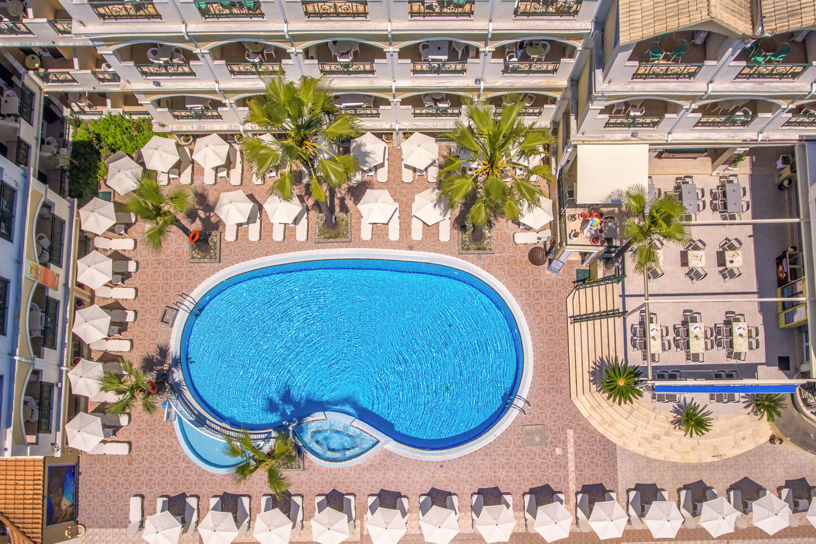 Atlantis Hotel