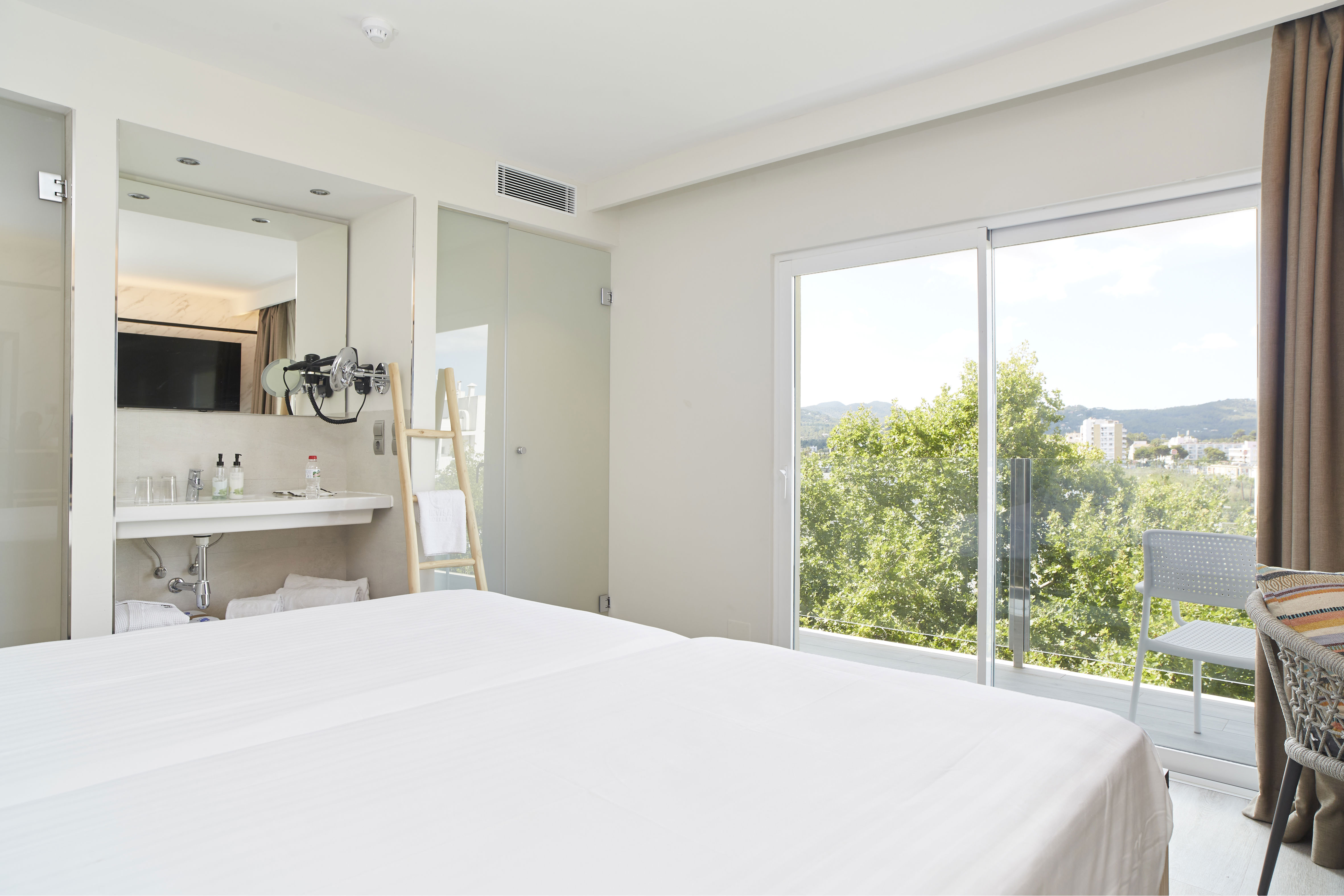 Invisa es Pla Hotel