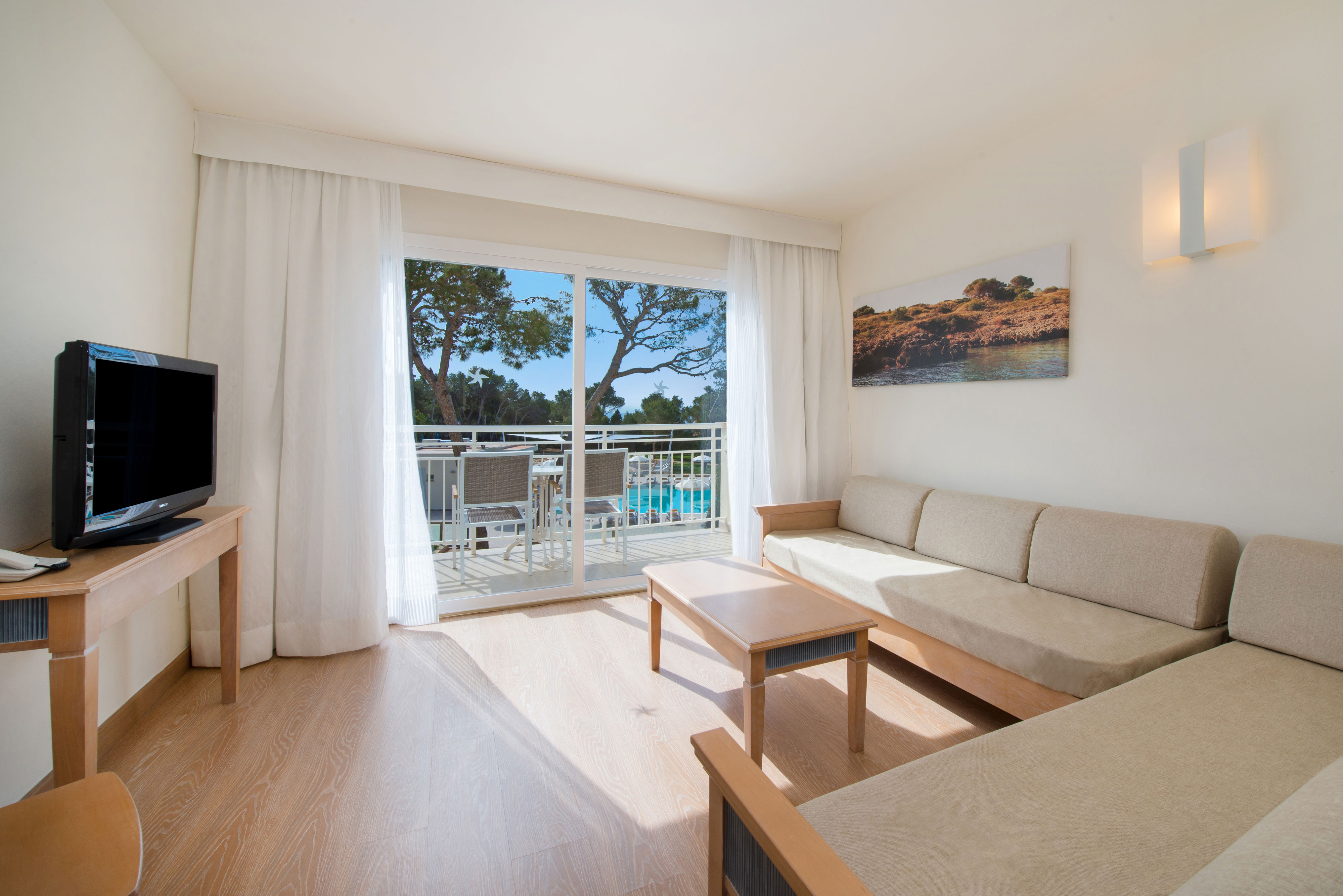 Iberostar Waves Club Cala Barca