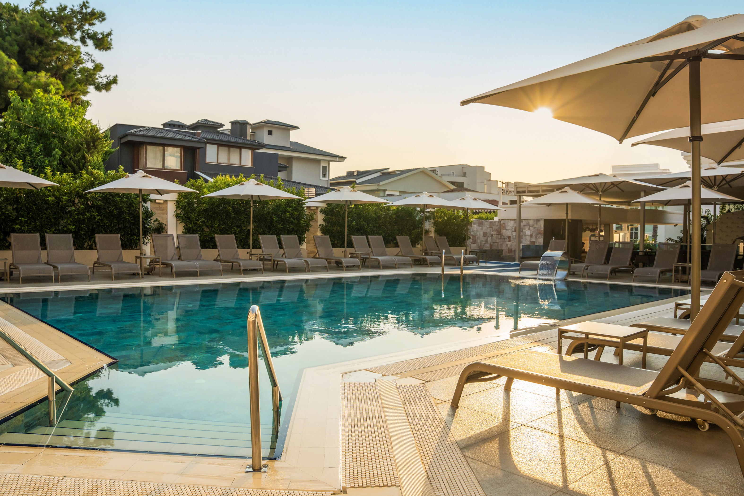 Banu Hotel