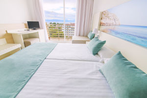 Azuline Bahamas Hotel