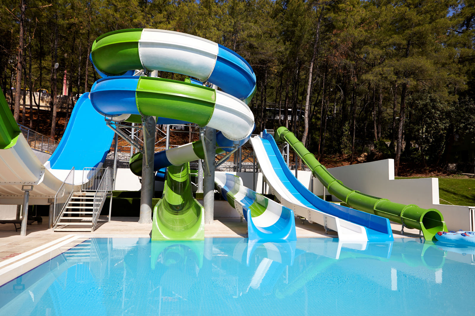 Orka Lotus Beach slide 3