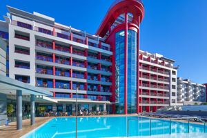 The Views Monumental Hotel