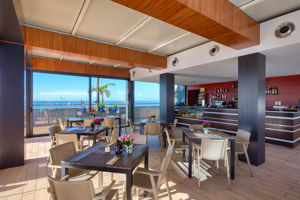 The Views Monumental Hotel